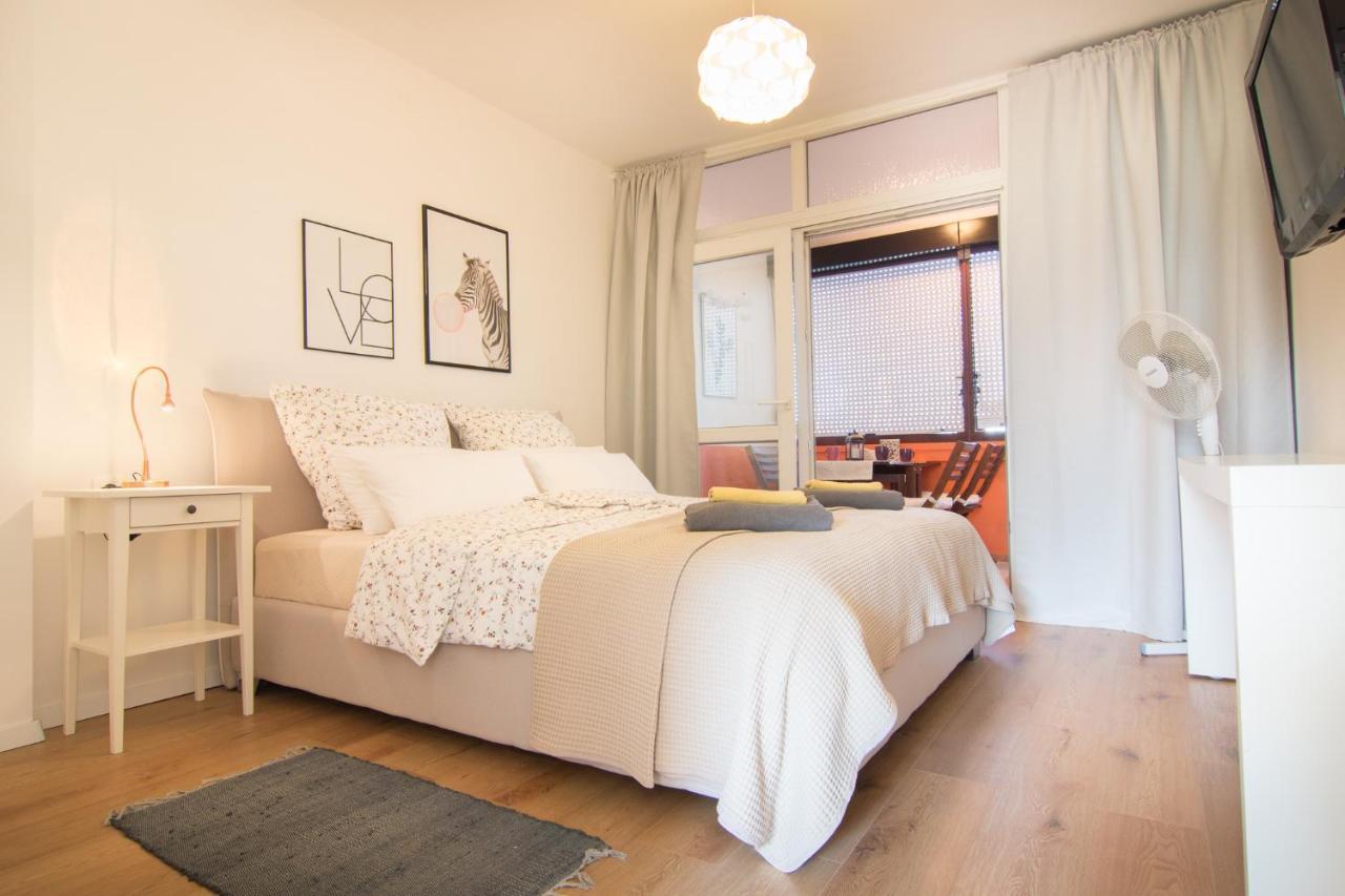 Harbour-Apartment With Sea View And Parking Spot Póla Kültér fotó